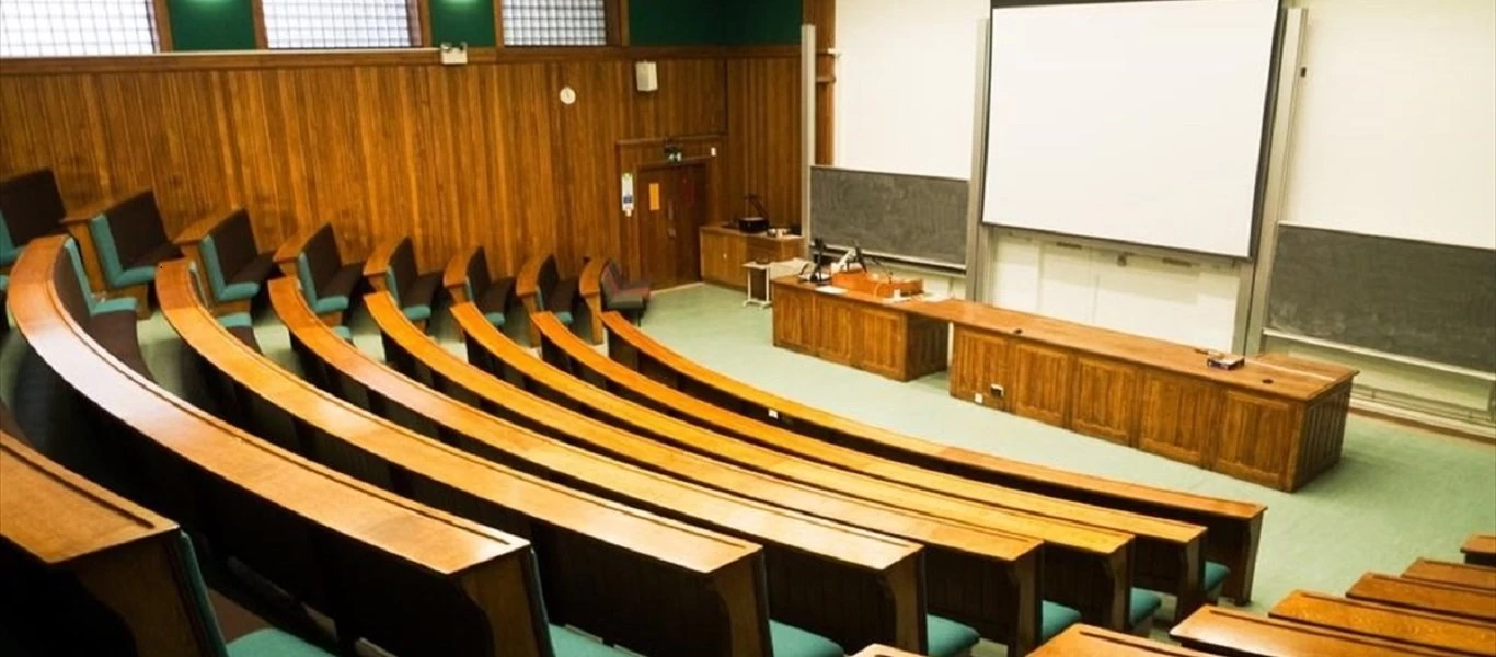 Κορωνοϊός: Πώς επηρεάζονται τα πανεπιστήμια; Ποιος κλάδος πλήττεται περισσότερο